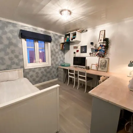 Villa Idyllisk Smabruk I Grimstad. 25min Fra Dyreparken Grimstad (Aust-Agder)