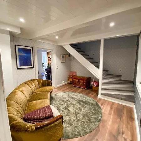 Villa Idyllisk Smabruk I Grimstad. 25min Fra Dyreparken *