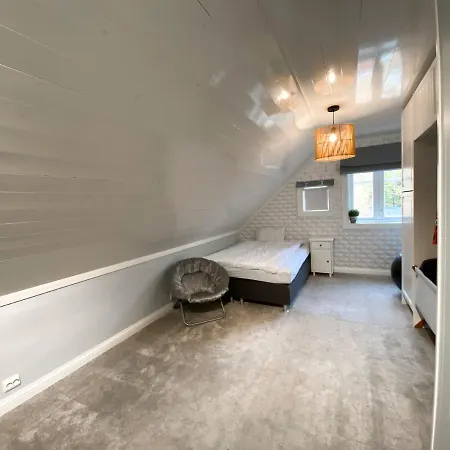 Idyllisk Smabruk I Grimstad. 25min Fra Dyreparken Villa